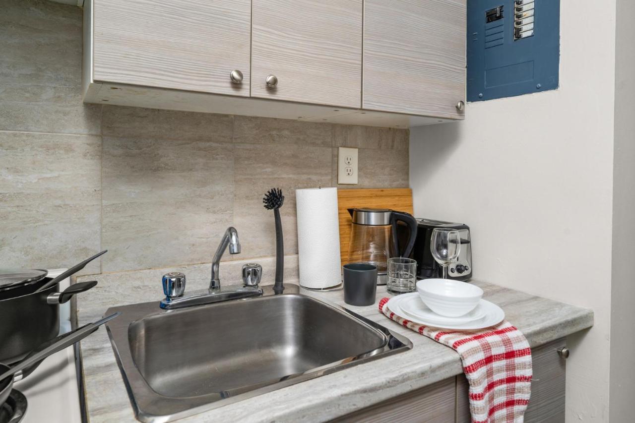 Dt Location Beautiful Studio For Your Vacation Lejlighed Montréal Eksteriør billede